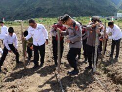 Kapolres Aceh Tengah Hadiri Penanaman Jagung Serentak di Ponpes Al’Hasaniah Al’Aziziyah