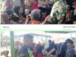 Meriah! Ibu-Ibu di Lukup Sabun Adu Cepat Parut Kelapa, Babinsa Ikut Dampingi