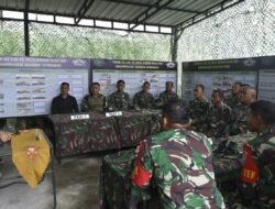 Dansatgas TMMD ke-126, Bersama Personel Laksanakan Briefing Di Posko TMMD