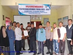 Pemerintahan Kampung Gunung Bukit Serahkan Dokumen RPJM ke RGM