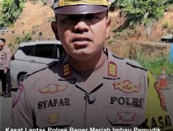 Kasat Lantas Polres Bener Meriah Imbau Pemudik Tingkatkan Kewaspadaan di Jalur Rawan Bencana