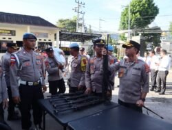 Kapolres Aceh Tengah Periksa Senpi Personel, Tegaskan Tak Ada Toleransi Penyalahgunaan