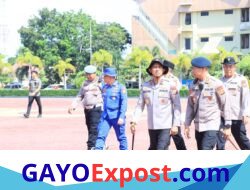 Polda Aceh Simulasikan Sispamkota, Tegaskan Pelayanan Humanis Jelang May Day 2026