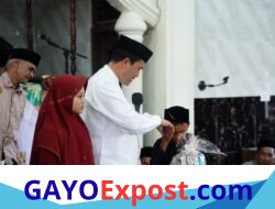 100 Anak Yatim Di Celala Terima Santunan, Bupati Haili Yoga : Masjid Harus Hadir untuk Anak Yatim dan Fakir Miskin