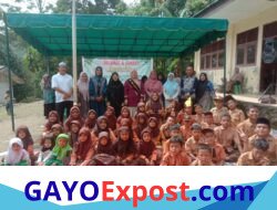 Bunda Literasi Subulussalam Launching Gerakan Wajib Membaca 30 Menit Sehari di Desa Lae Ikan
