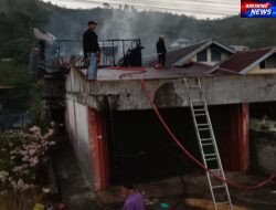 BREAKING NEWS. Api Hanguskan Rumah Warga Pendere Saril, Satu Rumah Terimbas