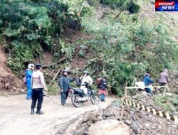 Longsor Tutup Jalan Nasional di Rusip Antara Aceh Tengah, Polisi dan Warga Bergerak Buka Akses