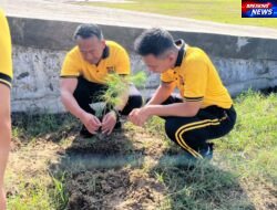 Green Policing, Lagi Polres Aceh Tengah Pungut Sampah dan Tanam Pohon di Lapangan Musara Alun